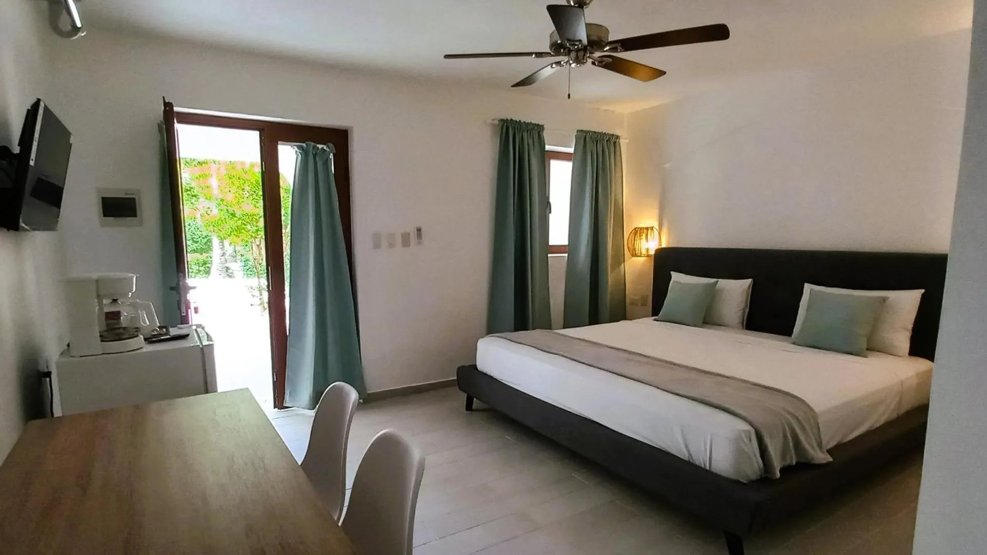 Los Corales Beach Village Punta Cana - The Original Hotel