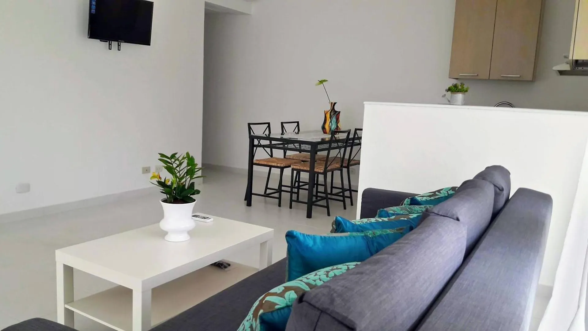 Hotel Los Corales Beach Village Punta Cana - The Original